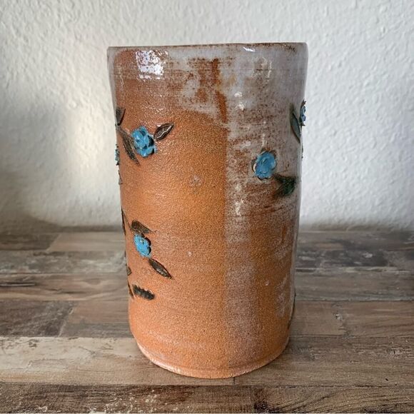 Vintage Schau Pottery Clay Glazed Floral Handmade 3D Vase Terracotta Blue 7”H - Picture 10 of 12